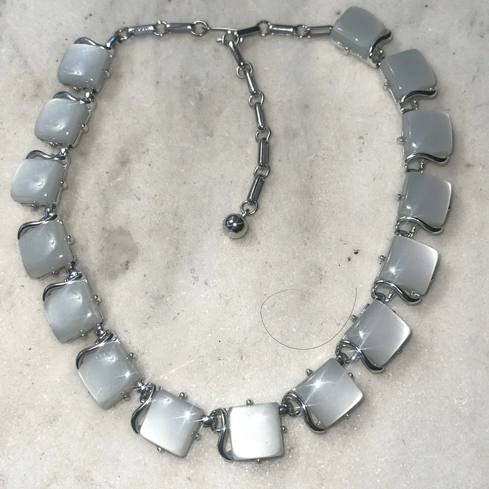 Coro Pegasus Moonray Necklace - Picture 1 of 6